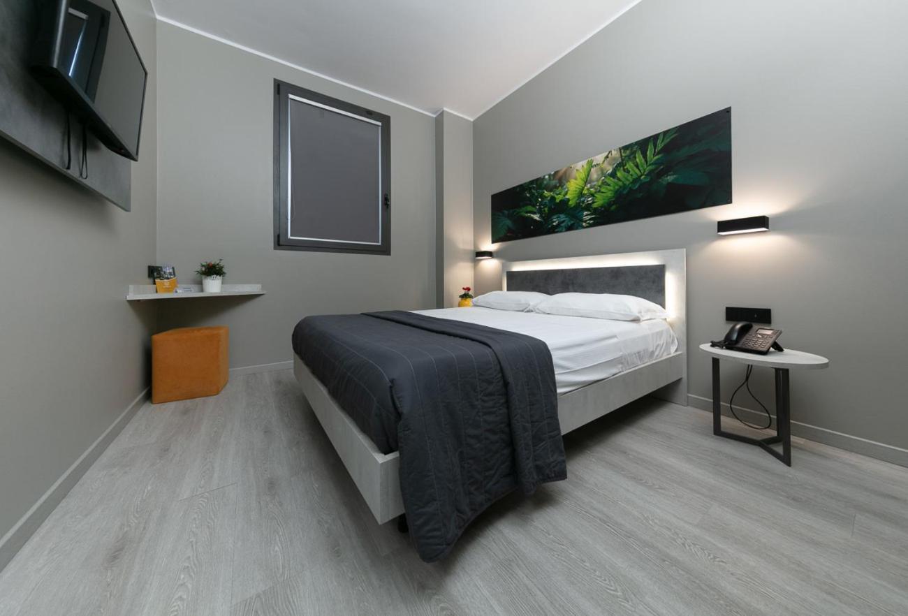 Break Hotel Ospedaletto Lodigiano Экстерьер фото